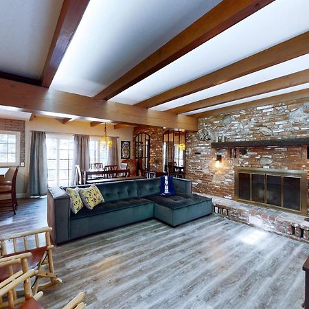 レイク・アローヘッド Terrace Retreatヴィラ エクステリア 写真